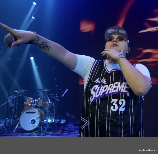 BASKETBALL ￥149 24SS STAR JERSEY 0925